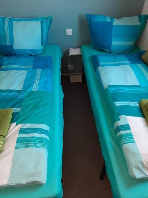 Chalets Mercure Am Wallersee Zum Vermieten Helming Εξωτερικό φωτογραφία